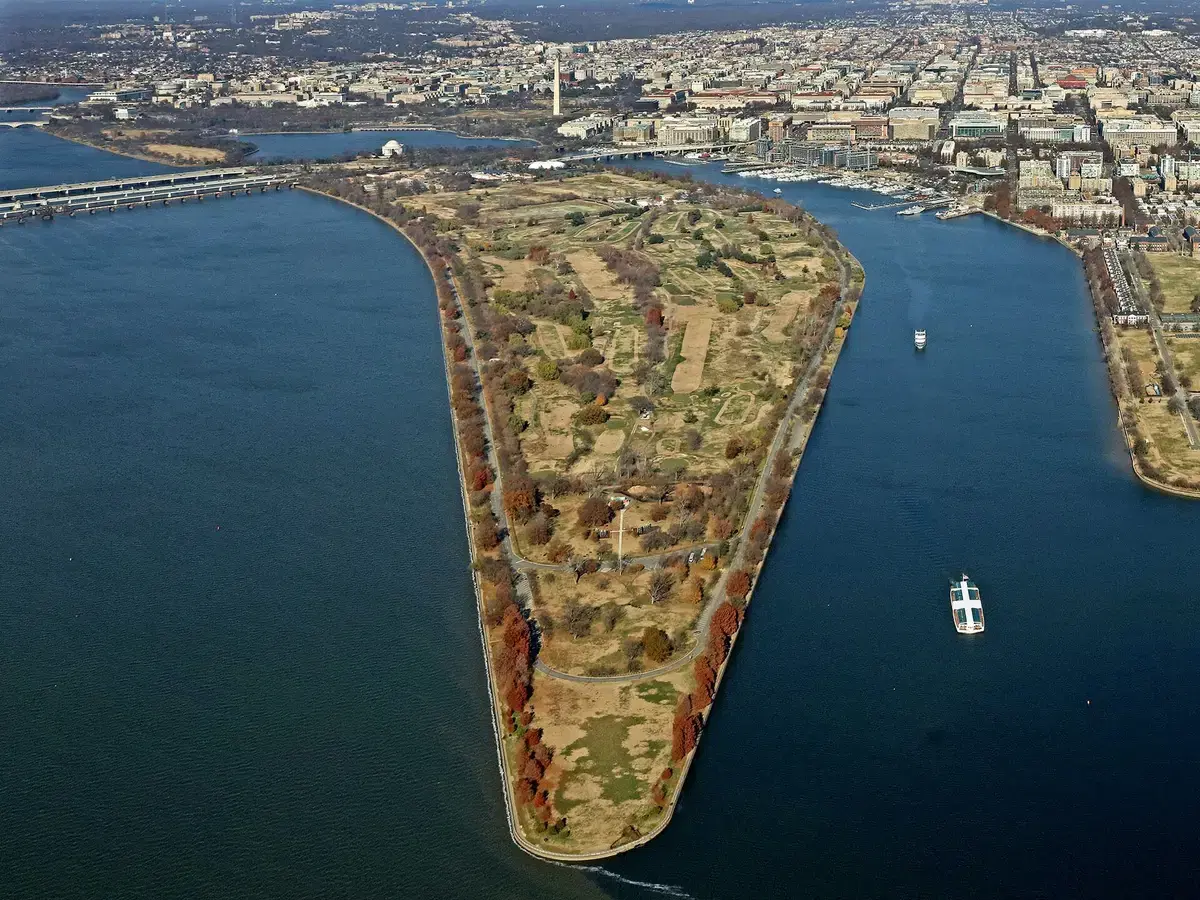 Aerial view of East Potomac Park tapering to Hains Point, with the loop road and golf course, Washington, D.C.